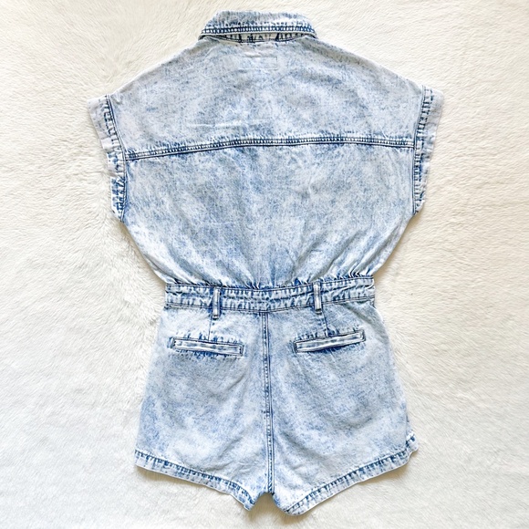 BLANKNYC Head Backstage Acid Wash Denim Romper Jumpsuit - Picture 11 of 15